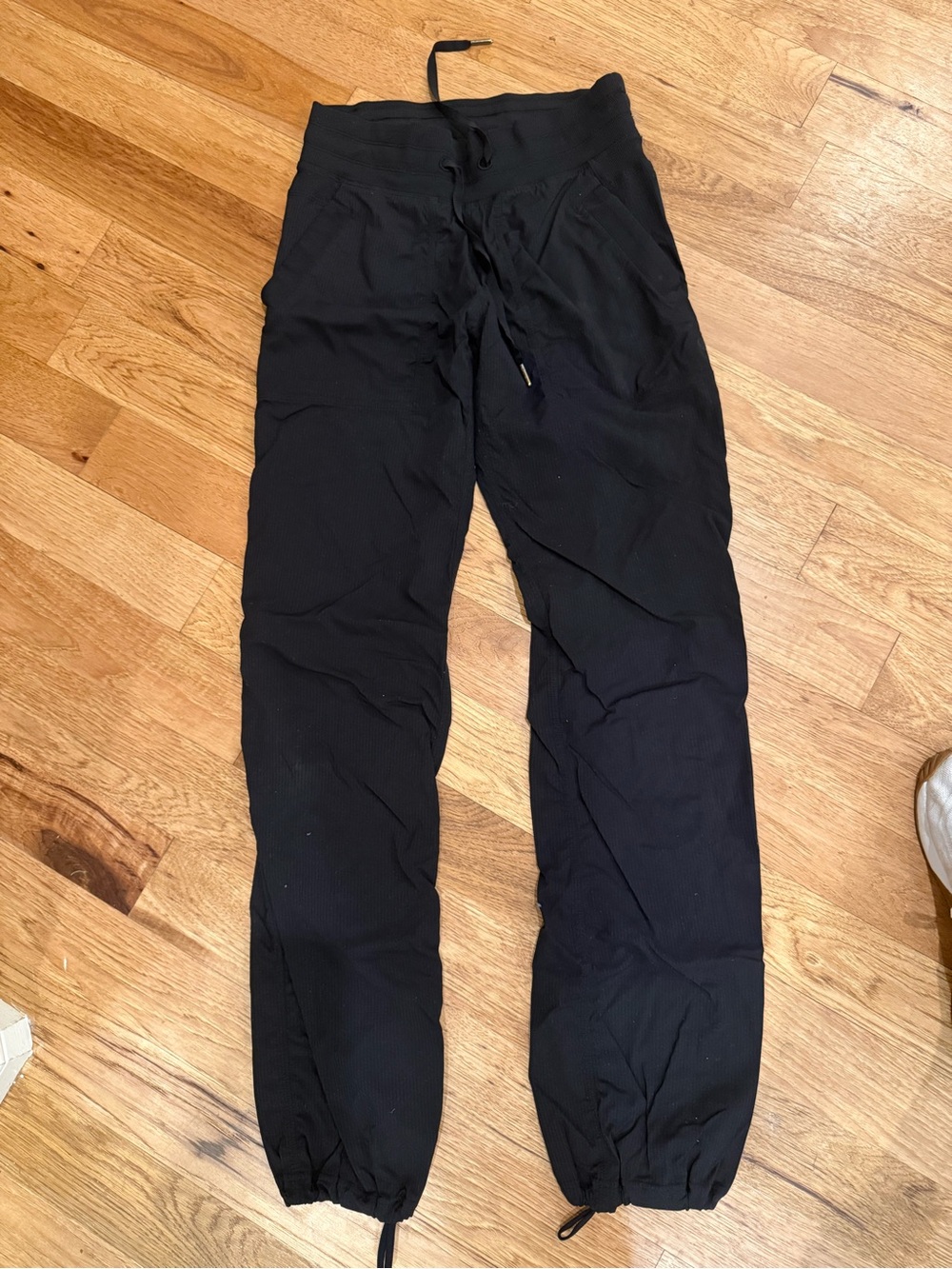 Lululemon Studio Dance Pants Black Size 4 Tall Inseam 33”
